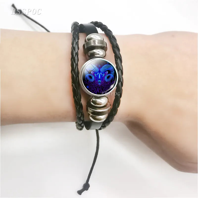 Pulseira de Couro com Charmes dos 12 Signos do Zodíaco - Presente de Aniversário Estiloso