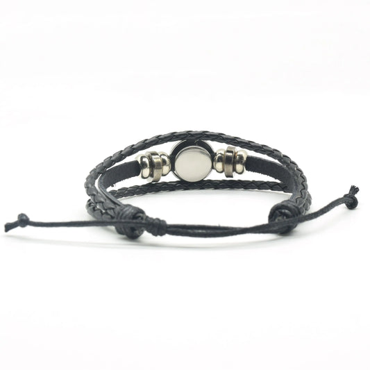 Pulseira de Couro com Charmes dos 12 Signos do Zodíaco - Presente de Aniversário Estiloso