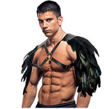 Protector de hombro con plumas medieval
