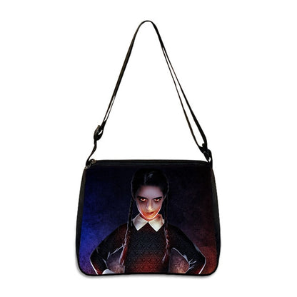 Bolsas Temáticas Wandinha Addams