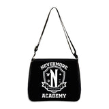 Bolsas Temáticas Wandinha Addams