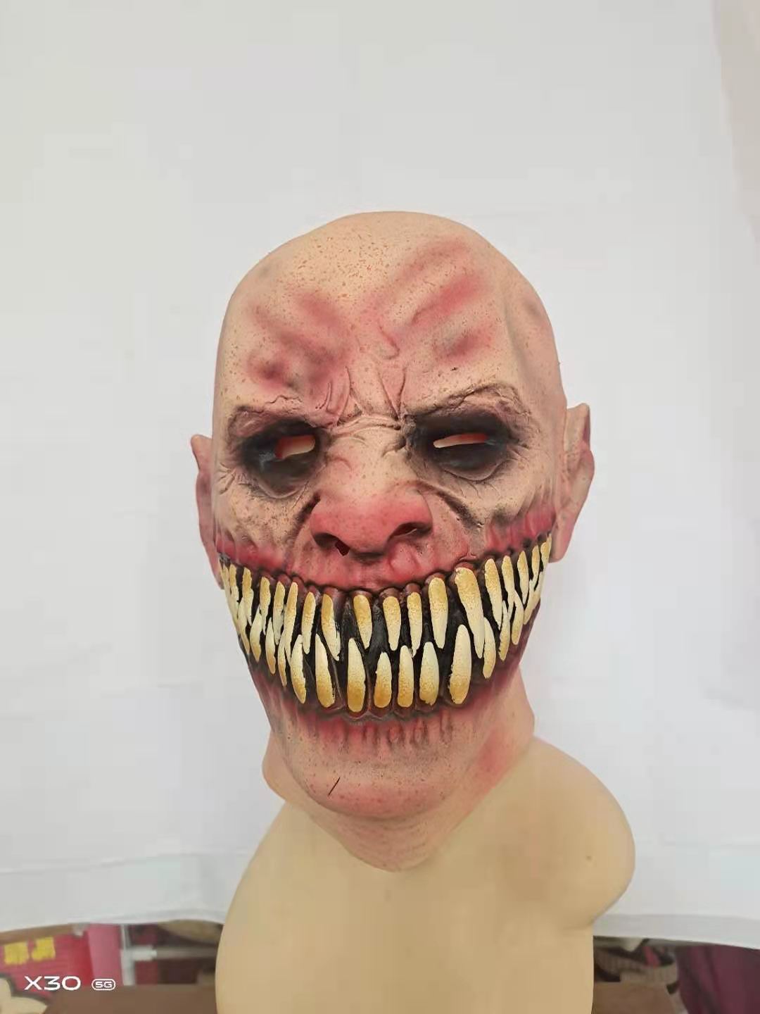 Máscara Demônio Mutante