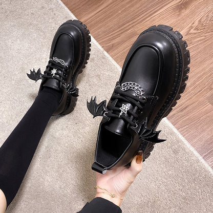 Sapatos Góticos Wandinha Addams